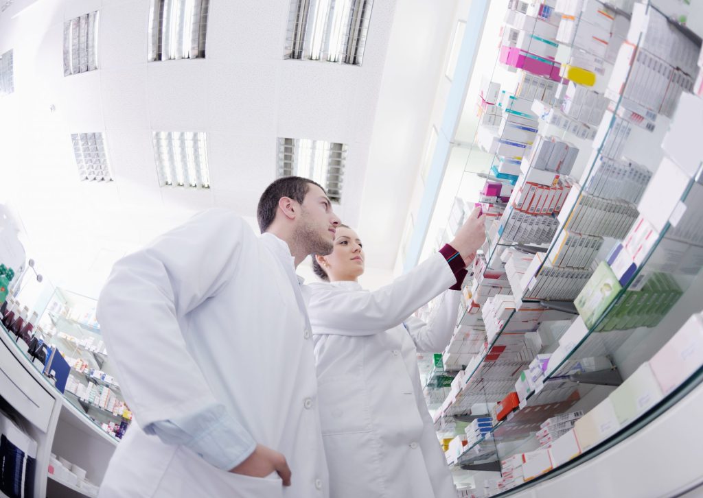 Pharmacy technician classes online at phlebotomy career training