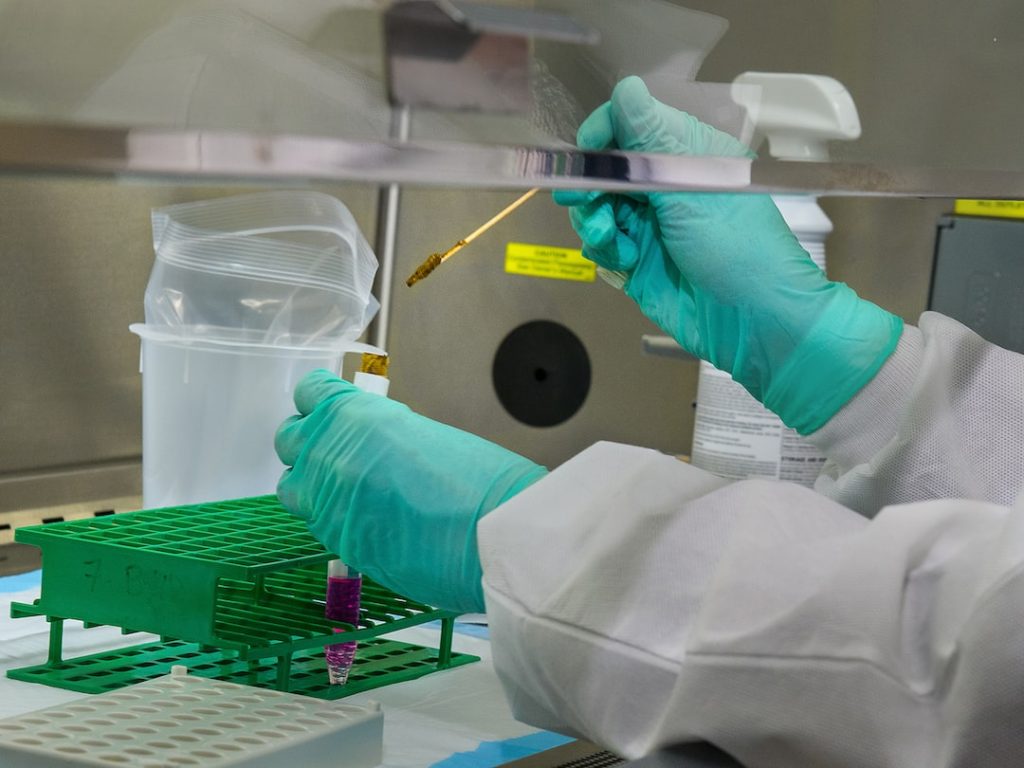 How much do phlebotomy technicians make in Virginia